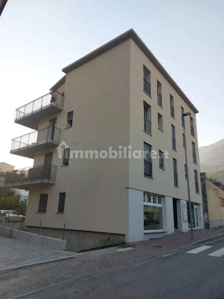 Appartamento in affitto a Morbegno
