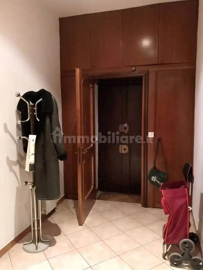 Trilocale via Jacopo Dal Verme 2, Isola, Milano - foto 2