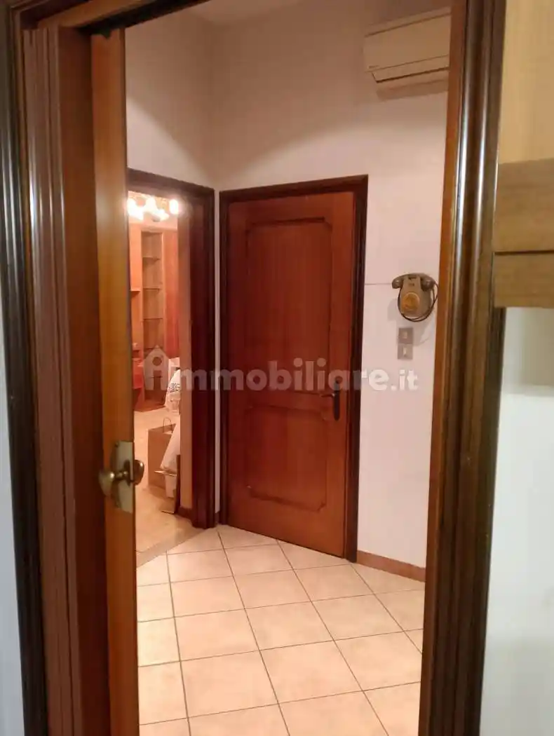 Trilocale via Jacopo Dal Verme 2, Isola, Milano - foto 3