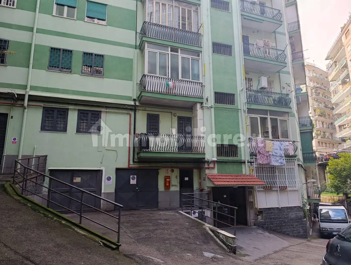 Appartamento in vendita a Napoli