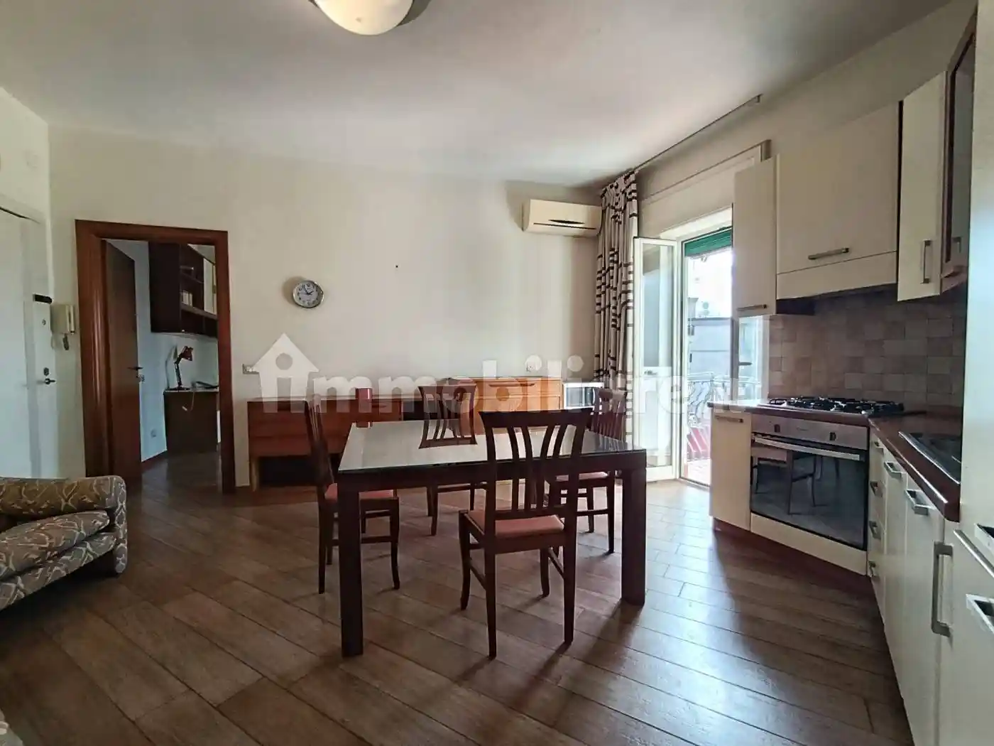 Trilocale buono stato, ottavo piano, Rione Alto, Napoli - foto 4