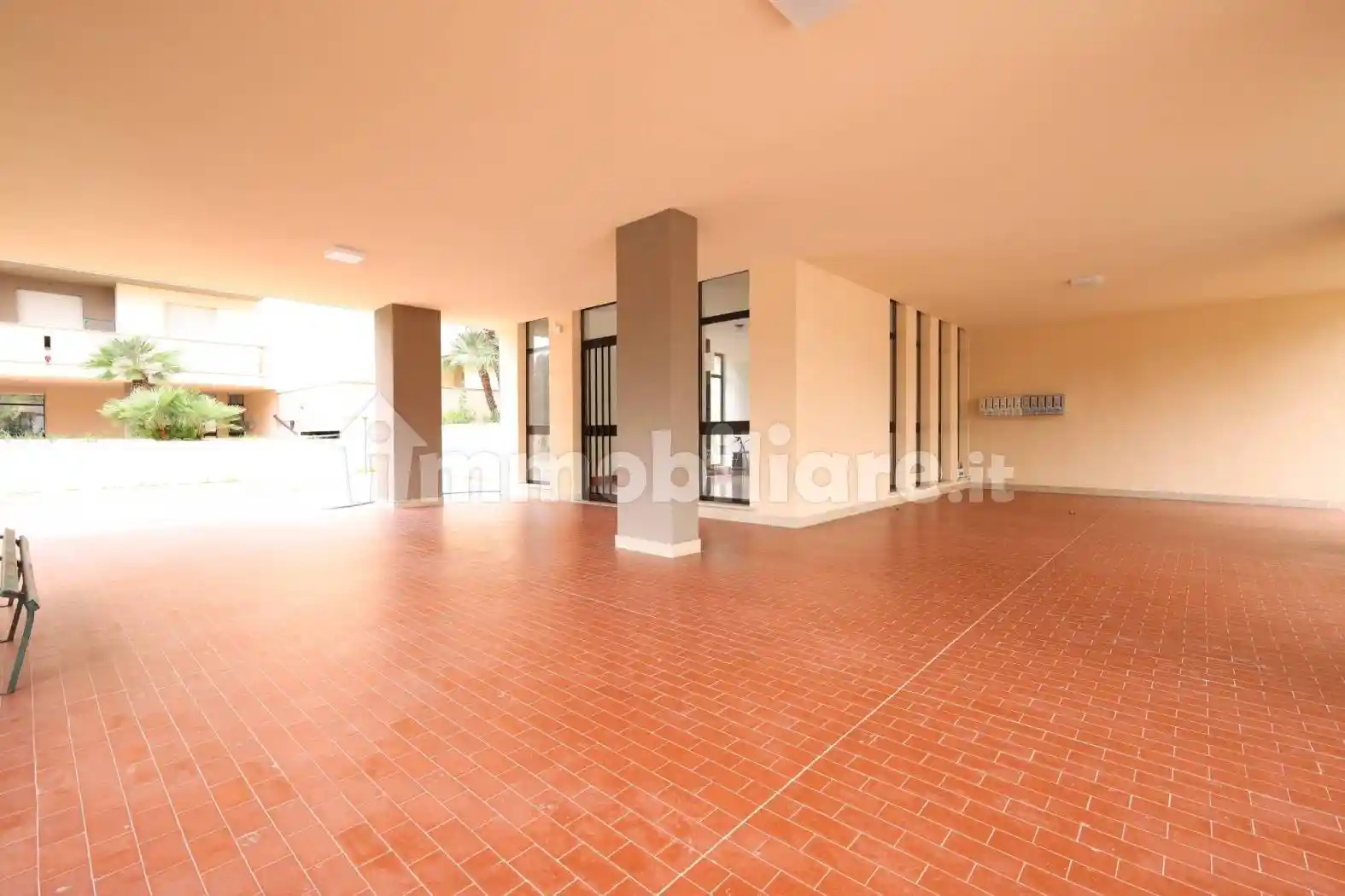 Quadrilocale viale America 34, Centro, Roseto degli Abruzzi - foto 3