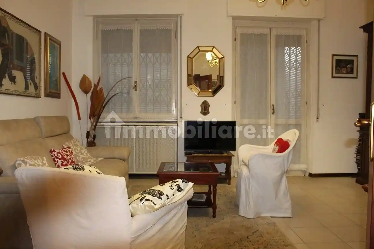 Trilocale via Giacomo Quarenghi 8, Gallaratese, Milano - foto 2