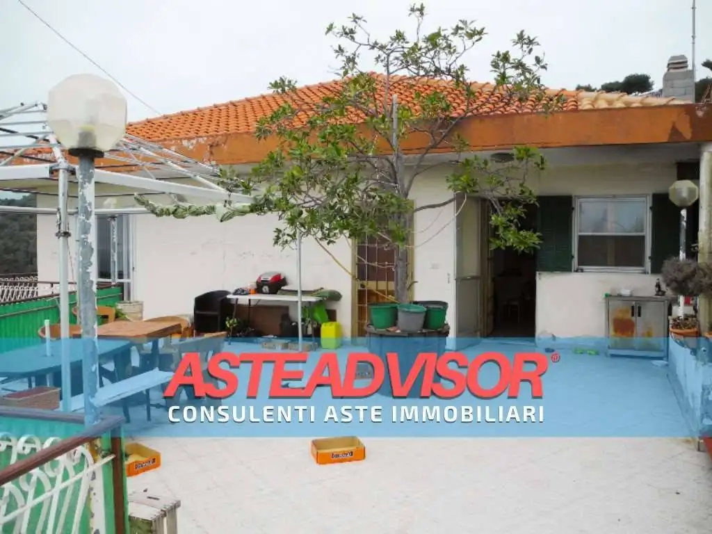 Appartamento in asta a Camporosso