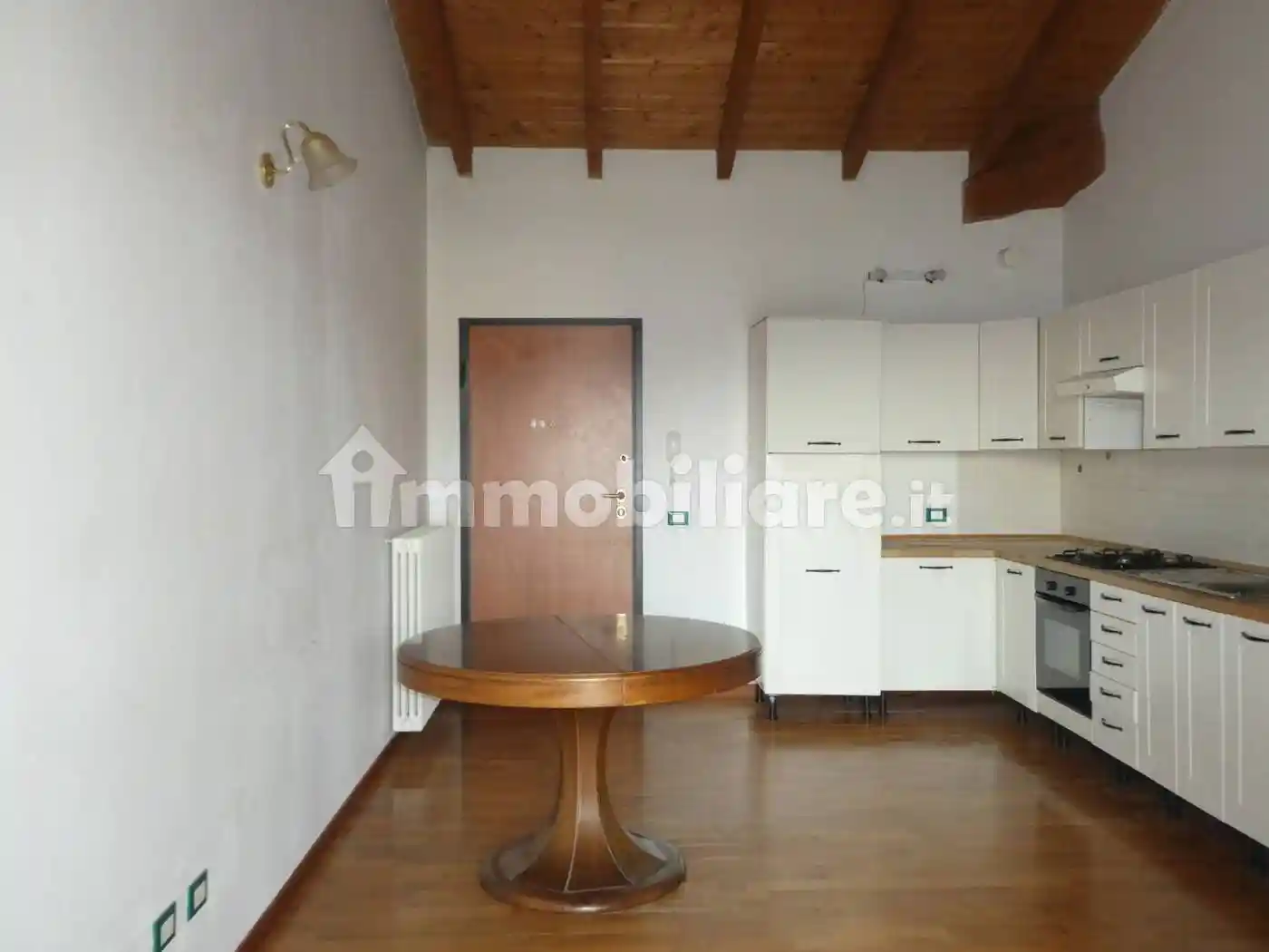 Trilocale buono stato, primo piano, Centro, Villimpenta - foto 4