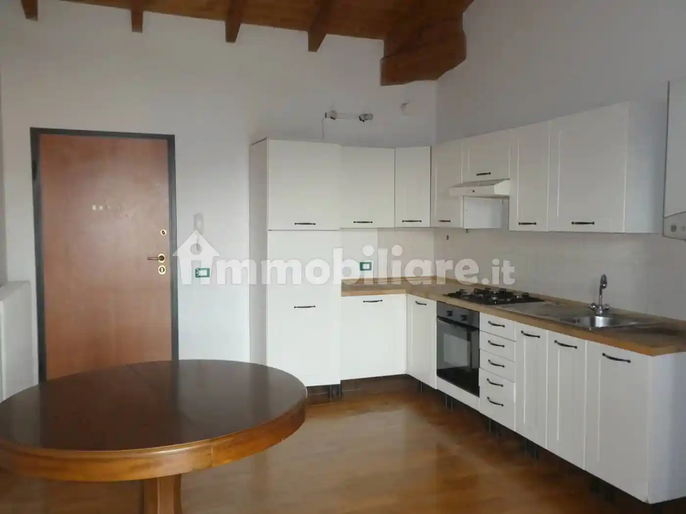 Trilocale buono stato, primo piano, Centro, Villimpenta - foto 5