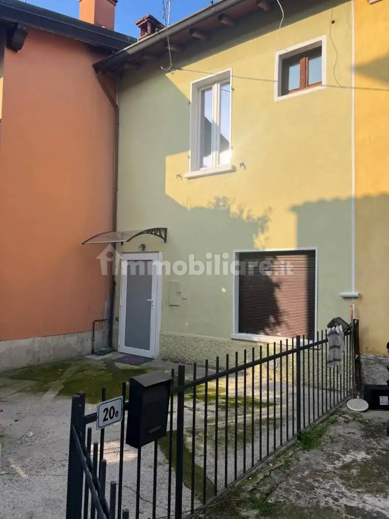 Appartamento in affitto a Bagnolo Mella