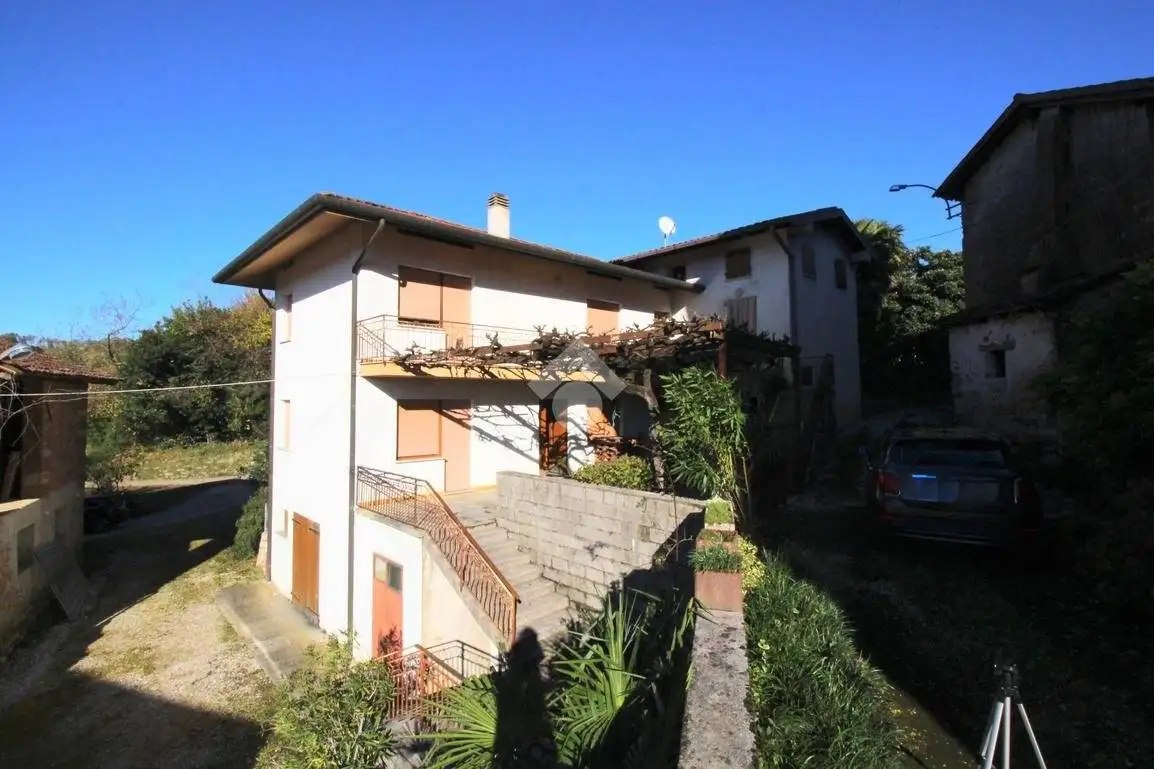 Appartamento in vendita a Prepotto