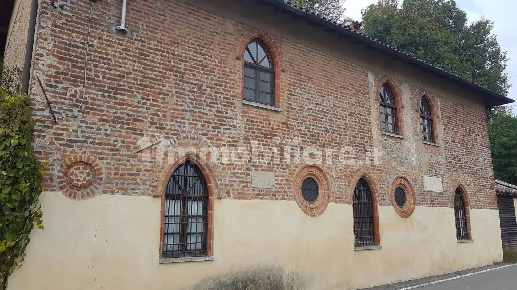 Villa in vendita a Vernate