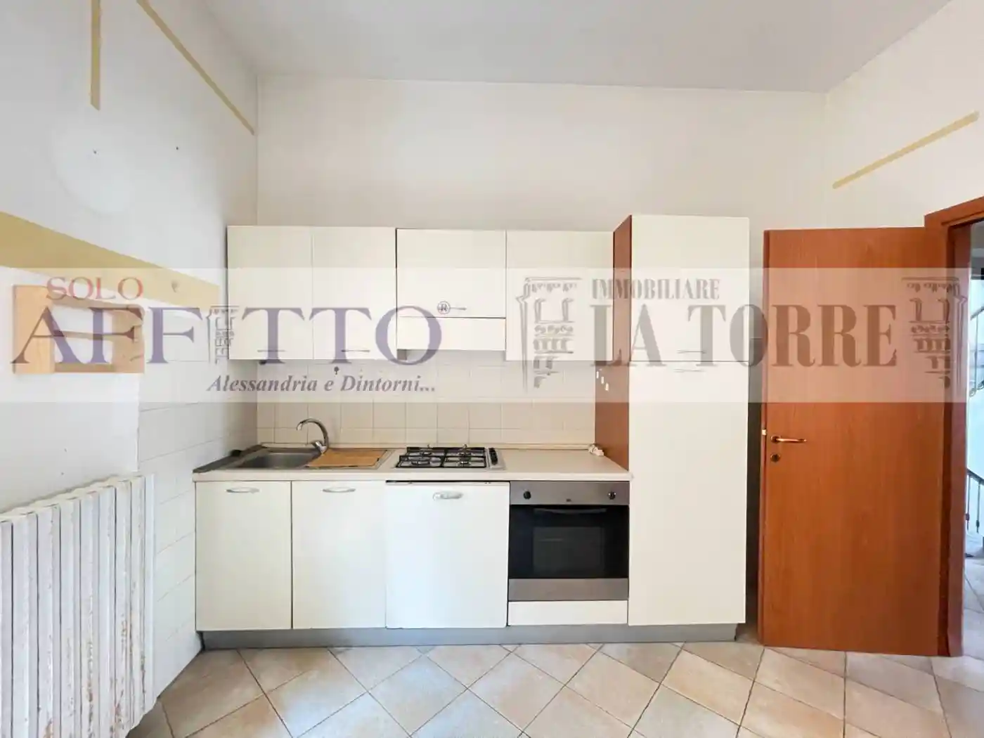 Bilocale piazza 31 Martiri, Centro, Valenza - foto 3