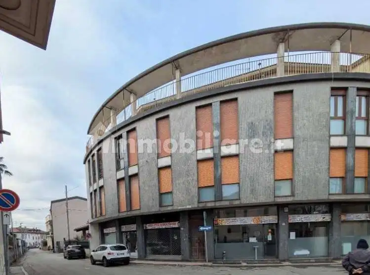 Appartamento in asta a Carate Brianza