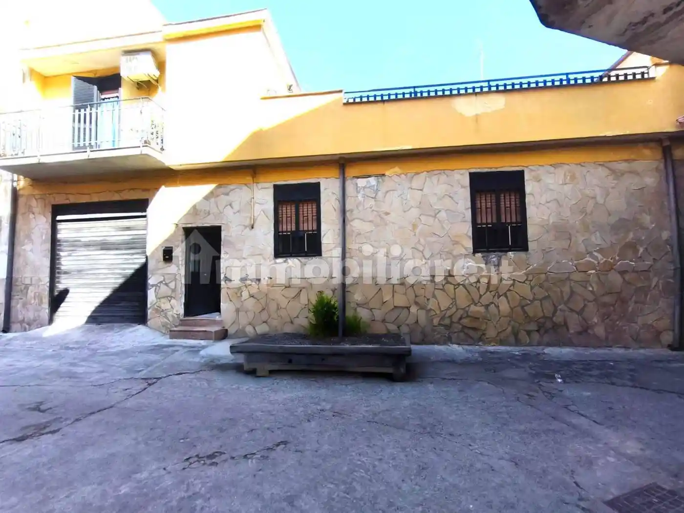 Casa indipendente in vendita a Catania
