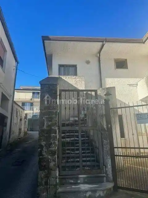 Casa indipendente in vendita a Limatola