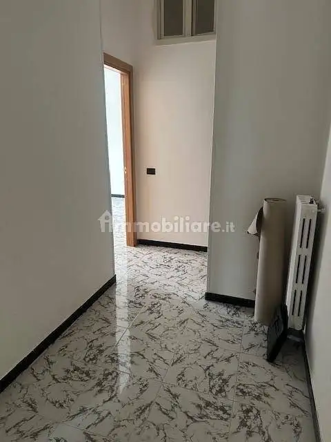 Trilocale ottimo stato, piano rialzato, Carinaro - foto 4
