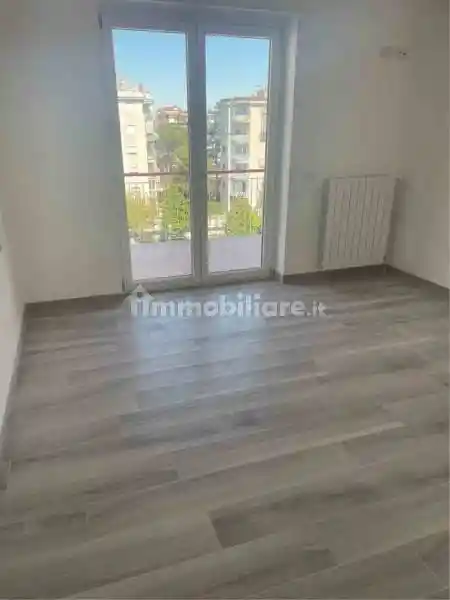 Appartamento in affitto a Aversa