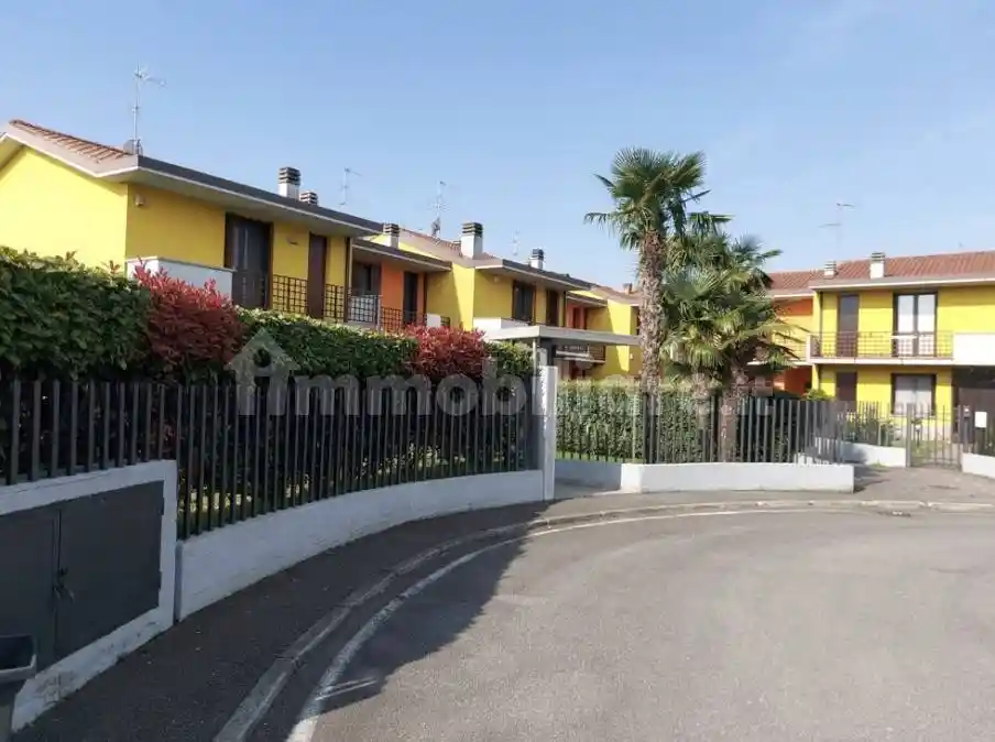 Villetta a schiera - foto 2