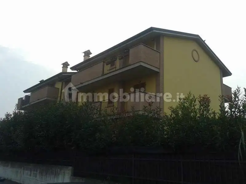 Appartamento in affitto a Merlino