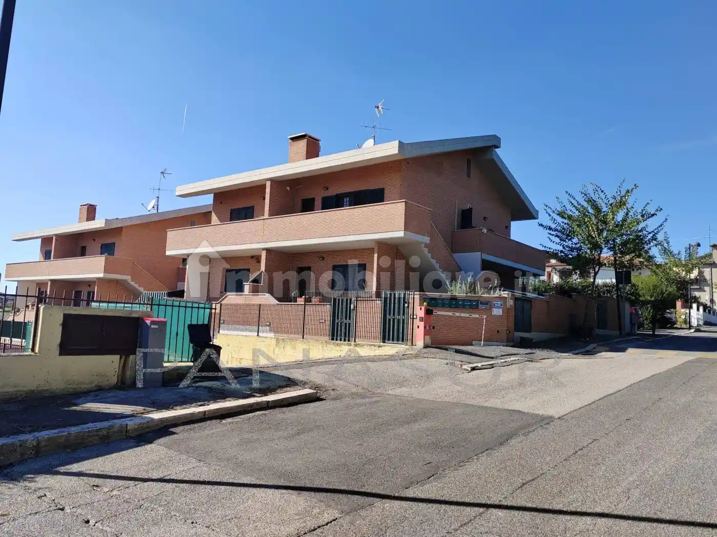 Villetta a schiera in vendita a Lanuvio