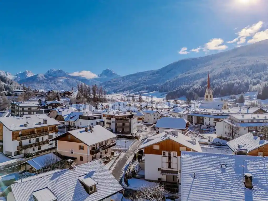 Appartamento in vendita a Monguelfo-Tesido