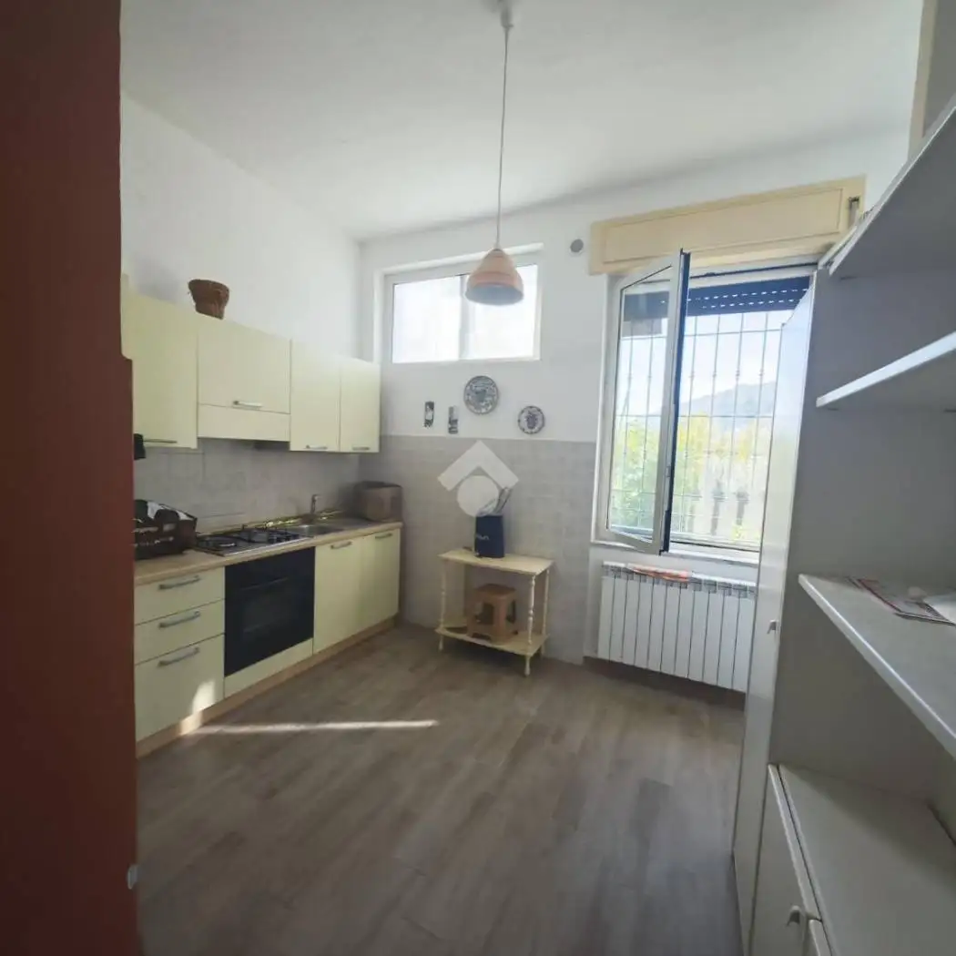 Trilocale via pozzillo 42, Centro, Castelforte - foto 4