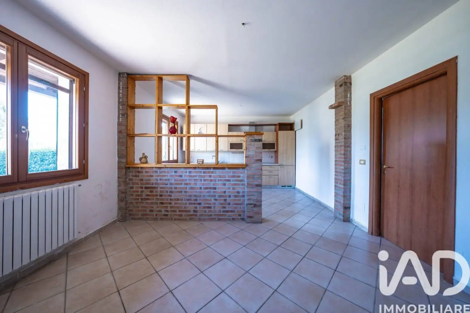 Villa in vendita a Jolanda di Savoia