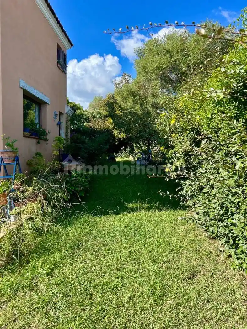 Villa unifamiliare, buono stato, 422 m², Budoni - foto 3