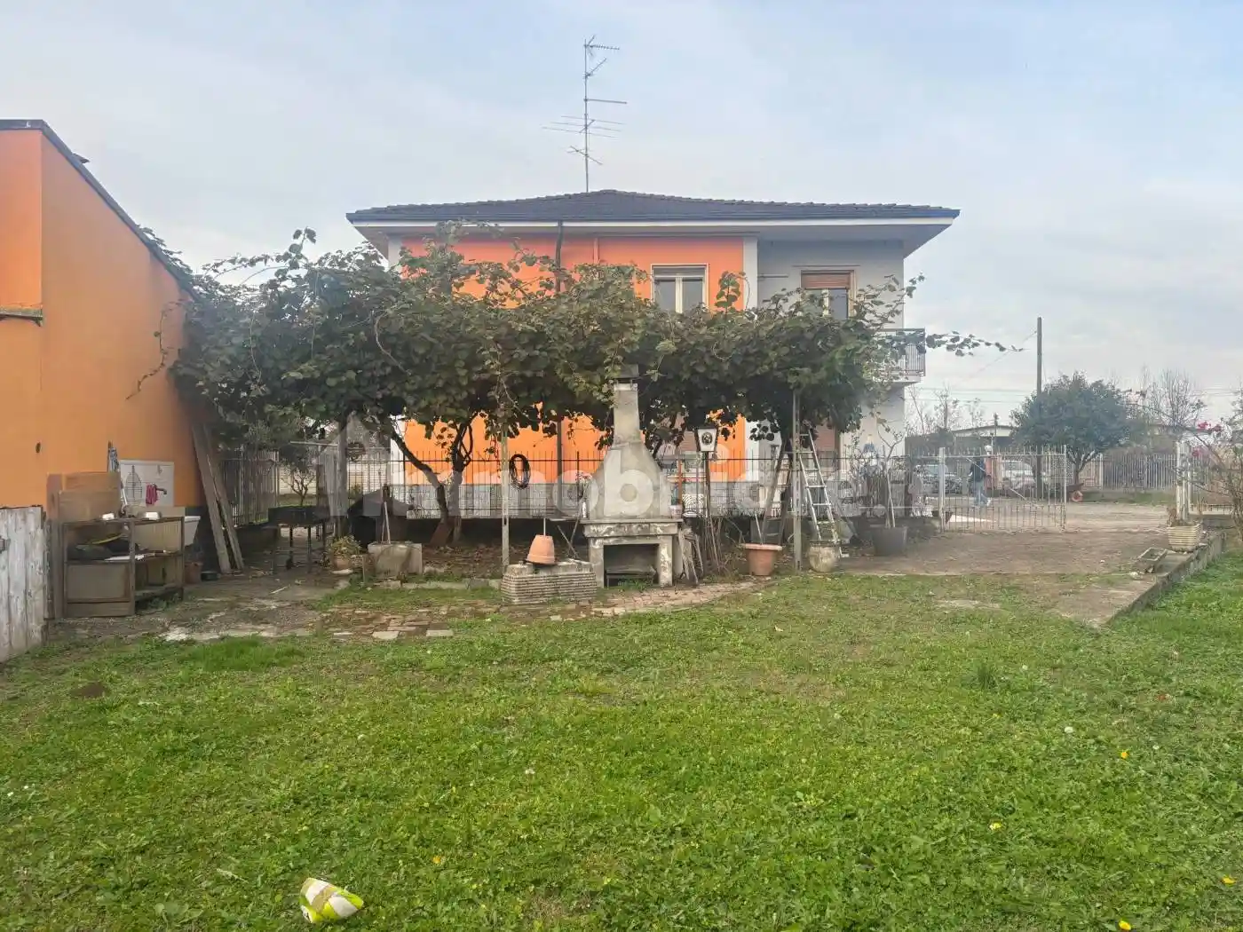 Villa bifamiliare, buono stato, 346 m², Cameri - foto 5