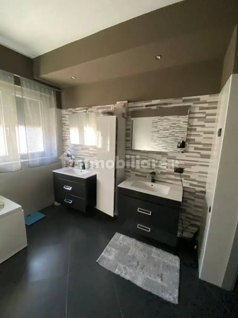 Trilocale via Bologna 10, Centro, Domodossola - foto 3