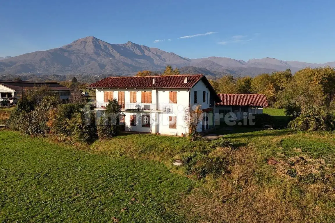 Casa indipendente in vendita a Castellamonte
