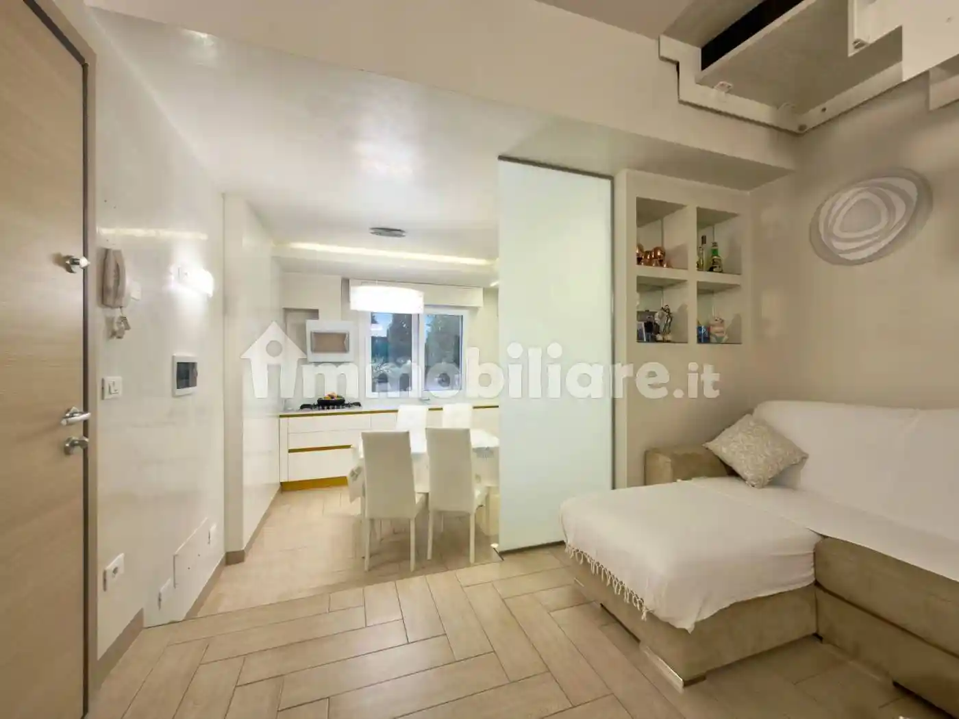 Appartamento in vendita a Desenzano del Garda