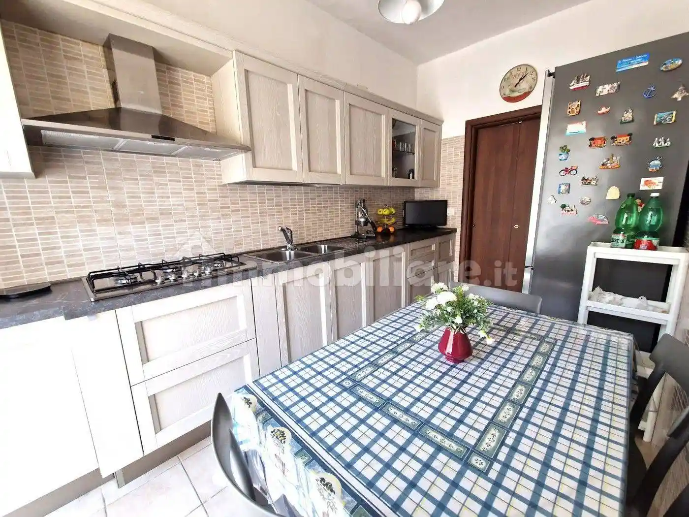 Quadrilocale via San Giacomo dei Capri, 125, Rione Alto, Napoli - foto 4