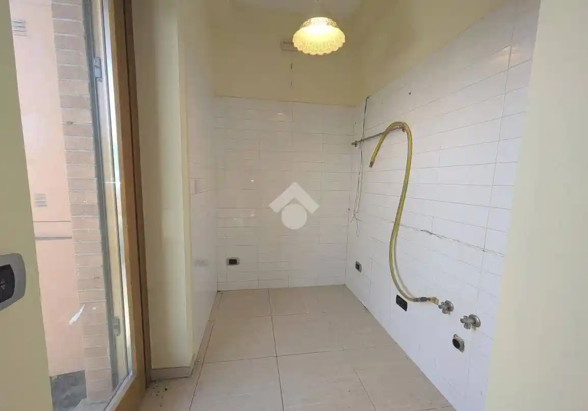 Bilocale via Roberto Peribeni 33, Anagnina, Roma - foto 2