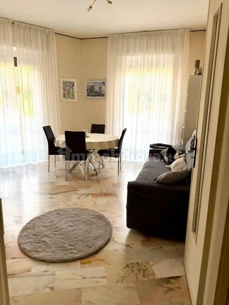 Appartamento in vendita a Finale Ligure