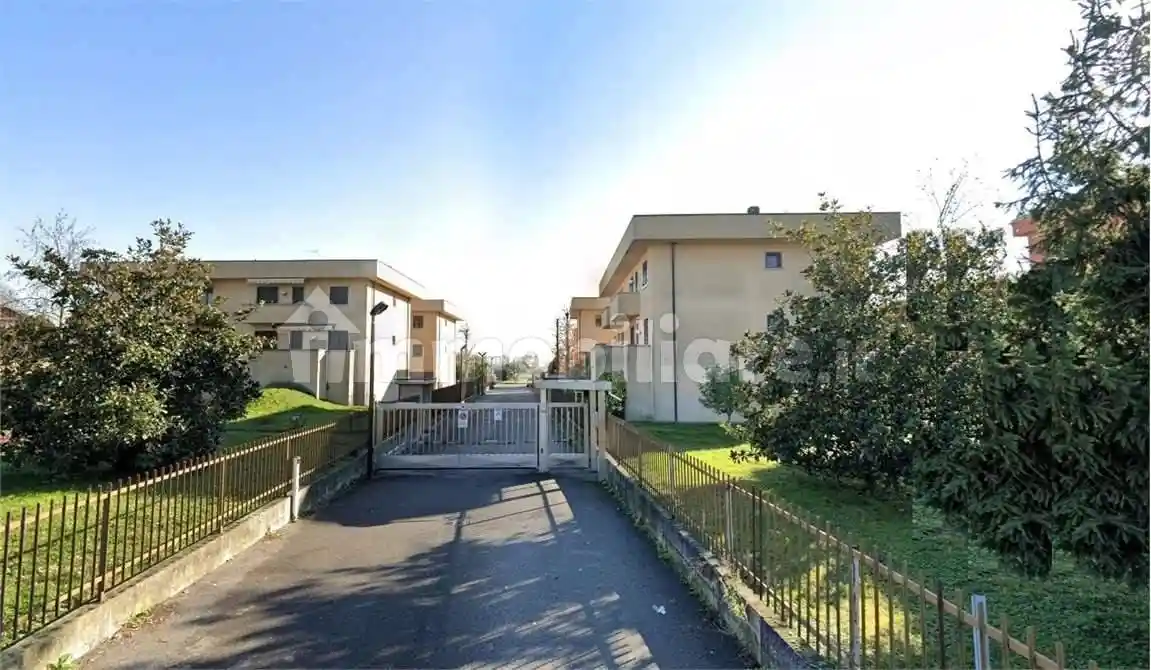 Appartamento in vendita a Locate di Triulzi