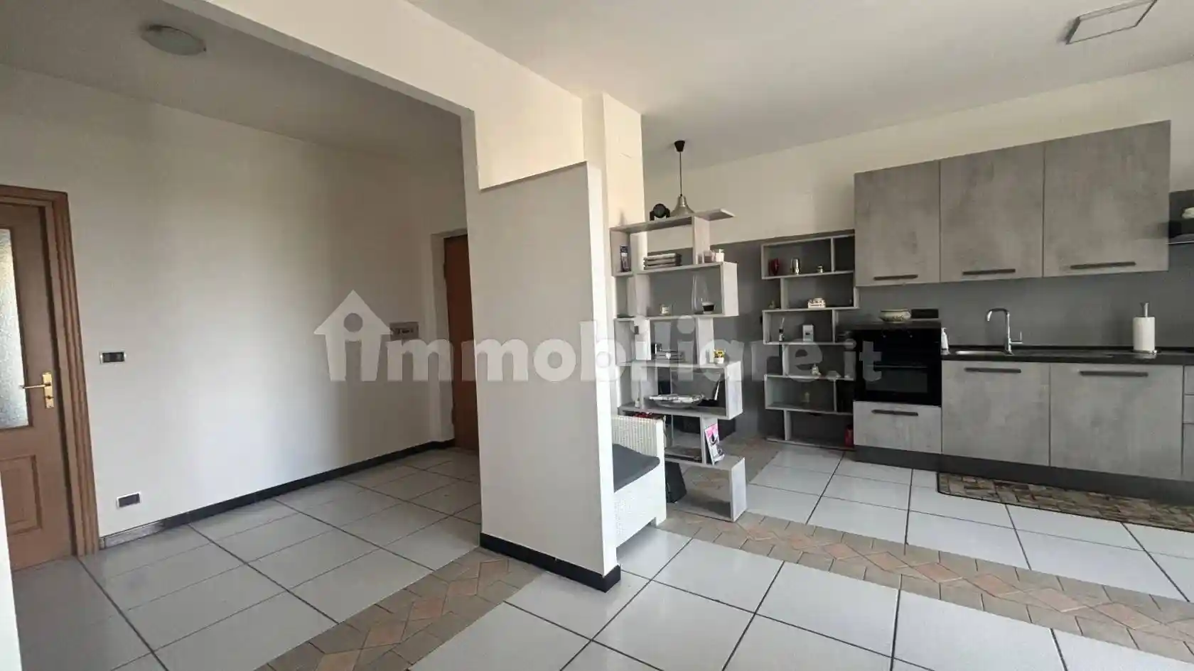 Quadrilocale vicolo Bonghi 10, Tuoro, Caserta - foto 4