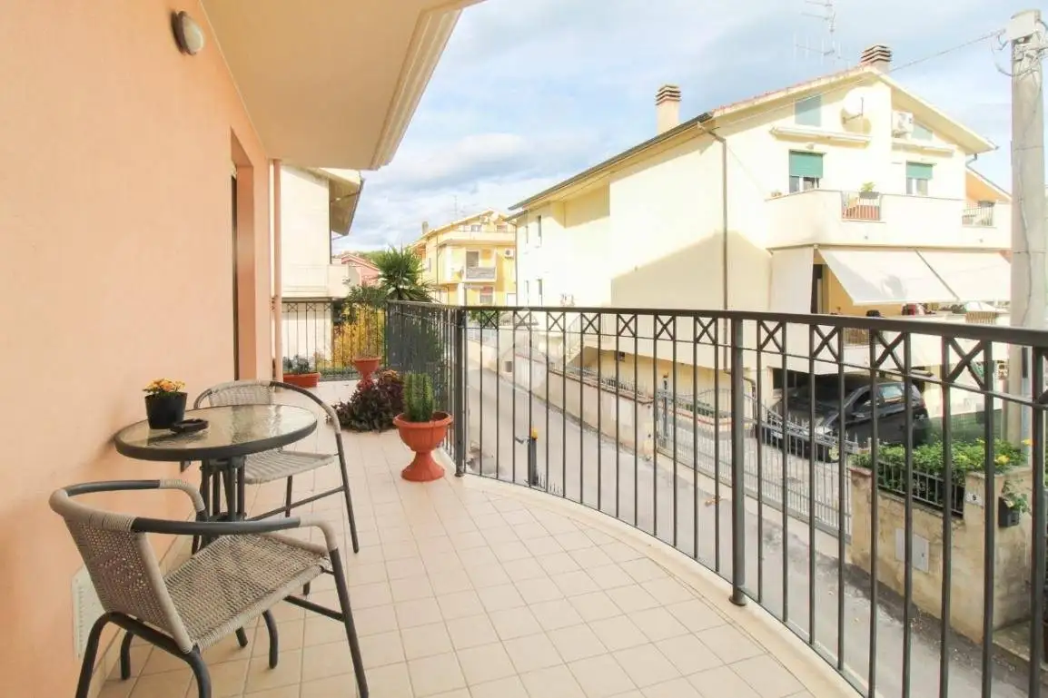 Trilocale via Tordino 8, San Martino Bassa, Città Sant'Angelo - foto 4