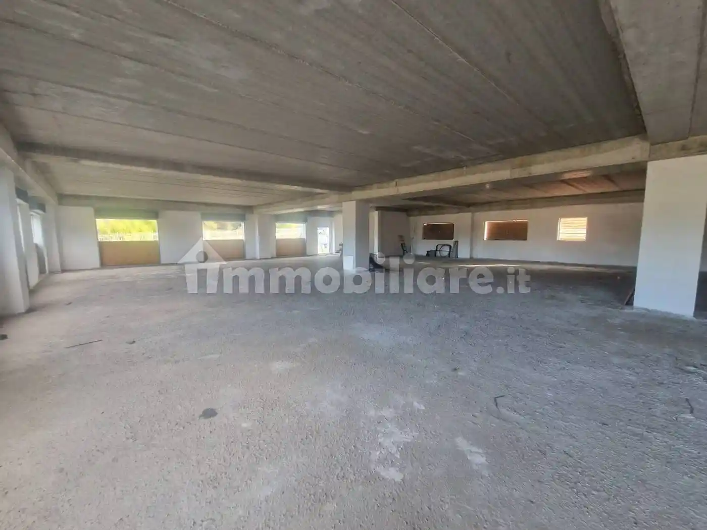 Palazzo - Edificio viale Oxford, Torre Angela, Roma - foto 3