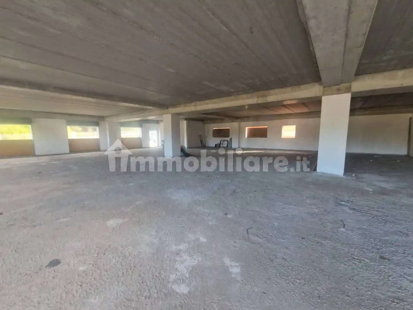 Palazzo - Edificio viale Oxford, Torre Angela, Roma - foto 4