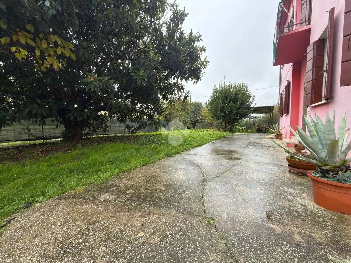 Villa in vendita a Fiesso d'Artico