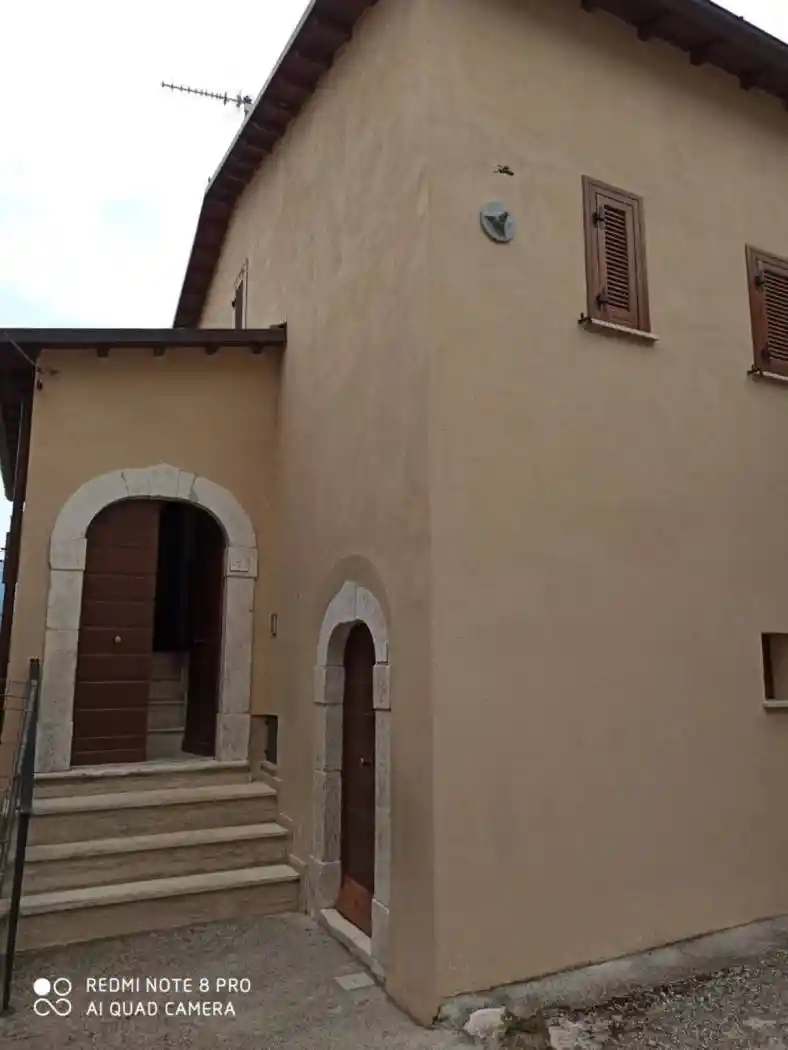 Casa indipendente in vendita a Barete