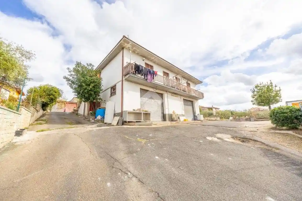 Appartamento in vendita a Zagarolo