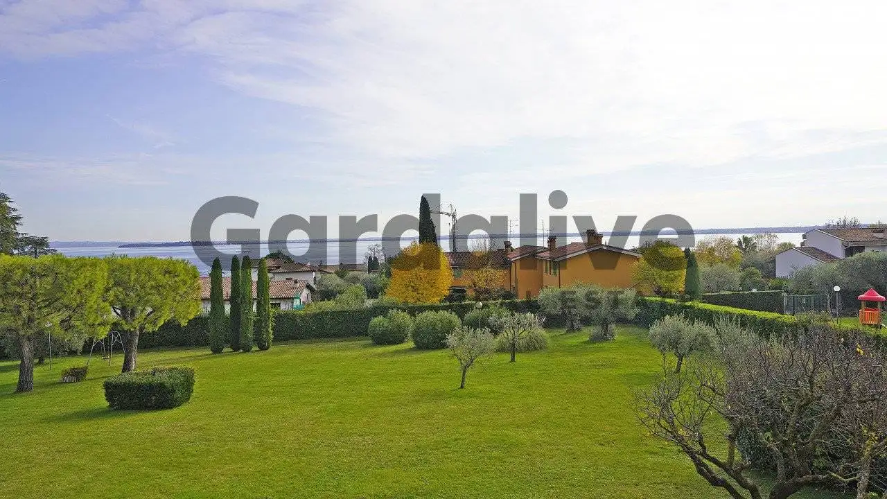 Appartamento in vendita a Moniga del Garda