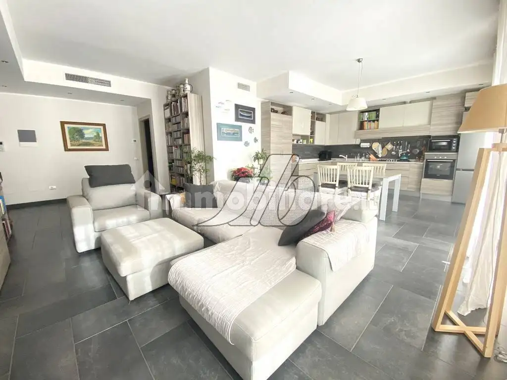 Trilocale viale Don Giovanni Minzoni 38, Bresso - foto 2