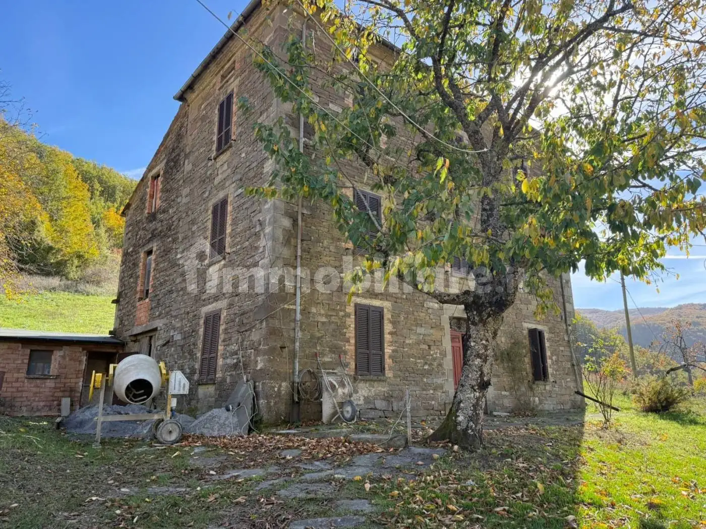 Rustico - Casale in vendita a Bardi