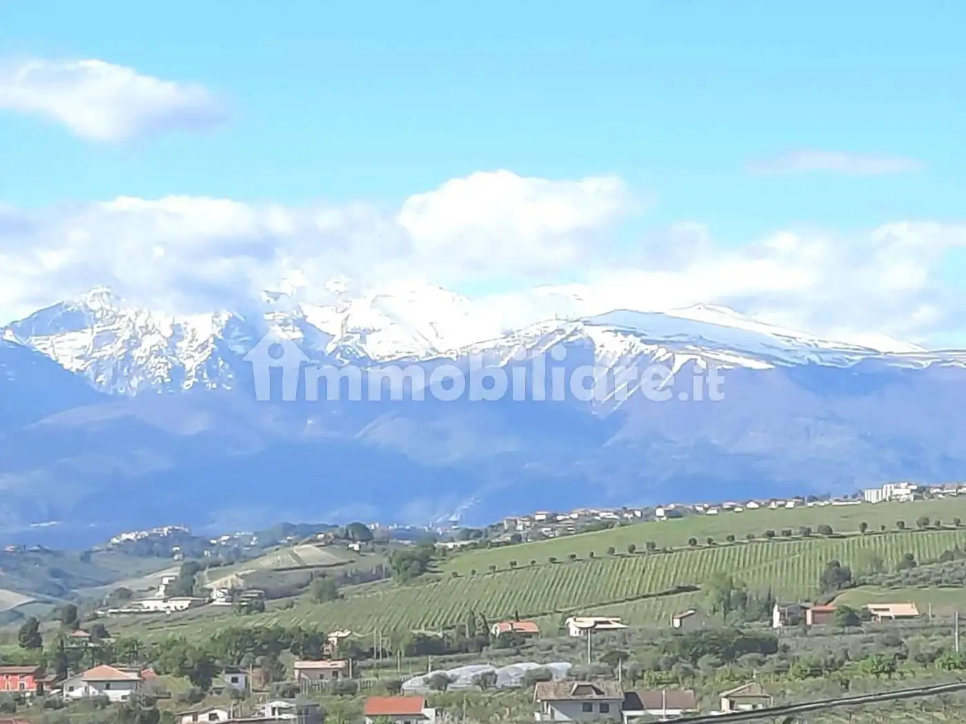 Appartamento in vendita a Torrevecchia Teatina