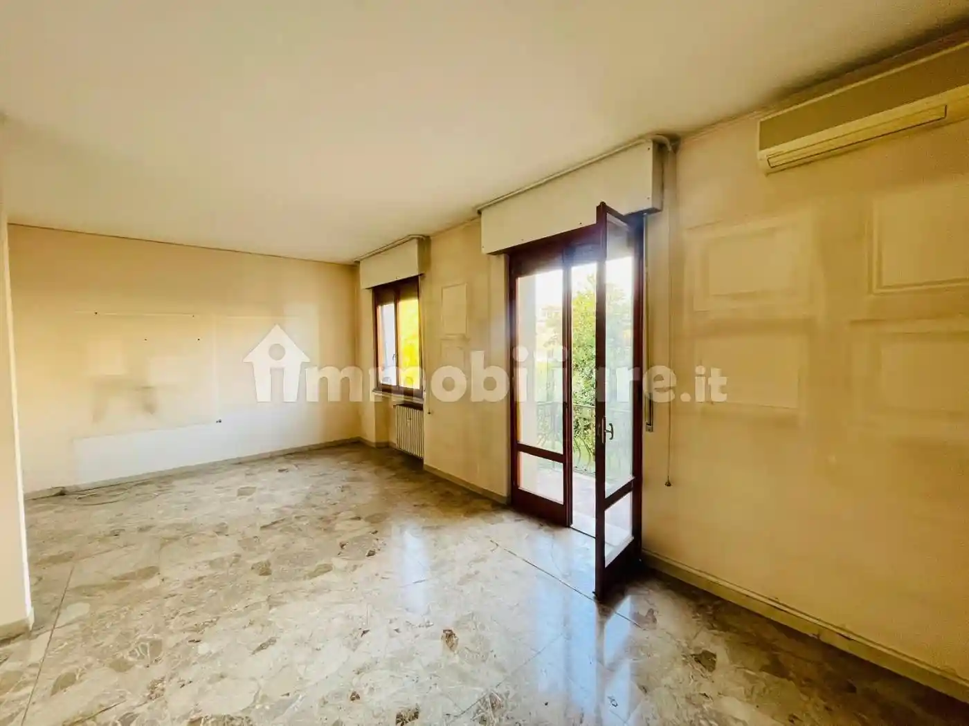 Quadrilocale Stradone Porta Palio 56, San Zeno, Verona - foto 4