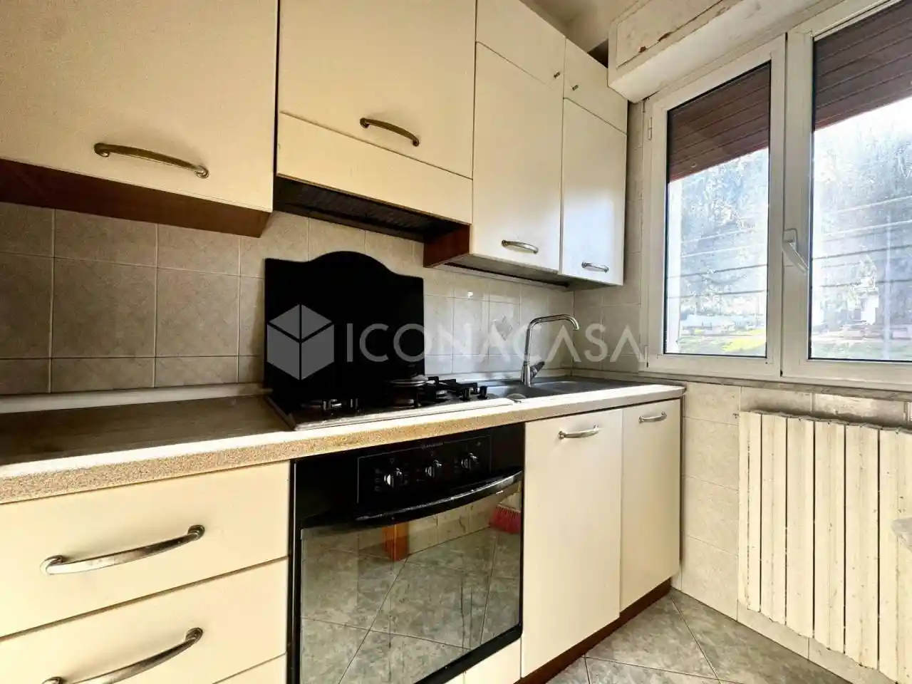 Trilocale largo Giacomo Leopardi, Centro, Matera - foto 4