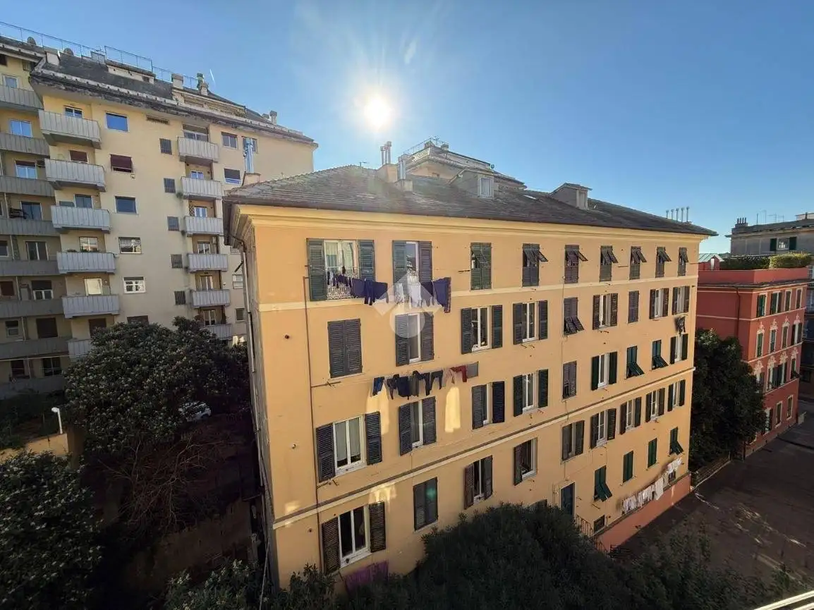 Appartamento in vendita a Genova
