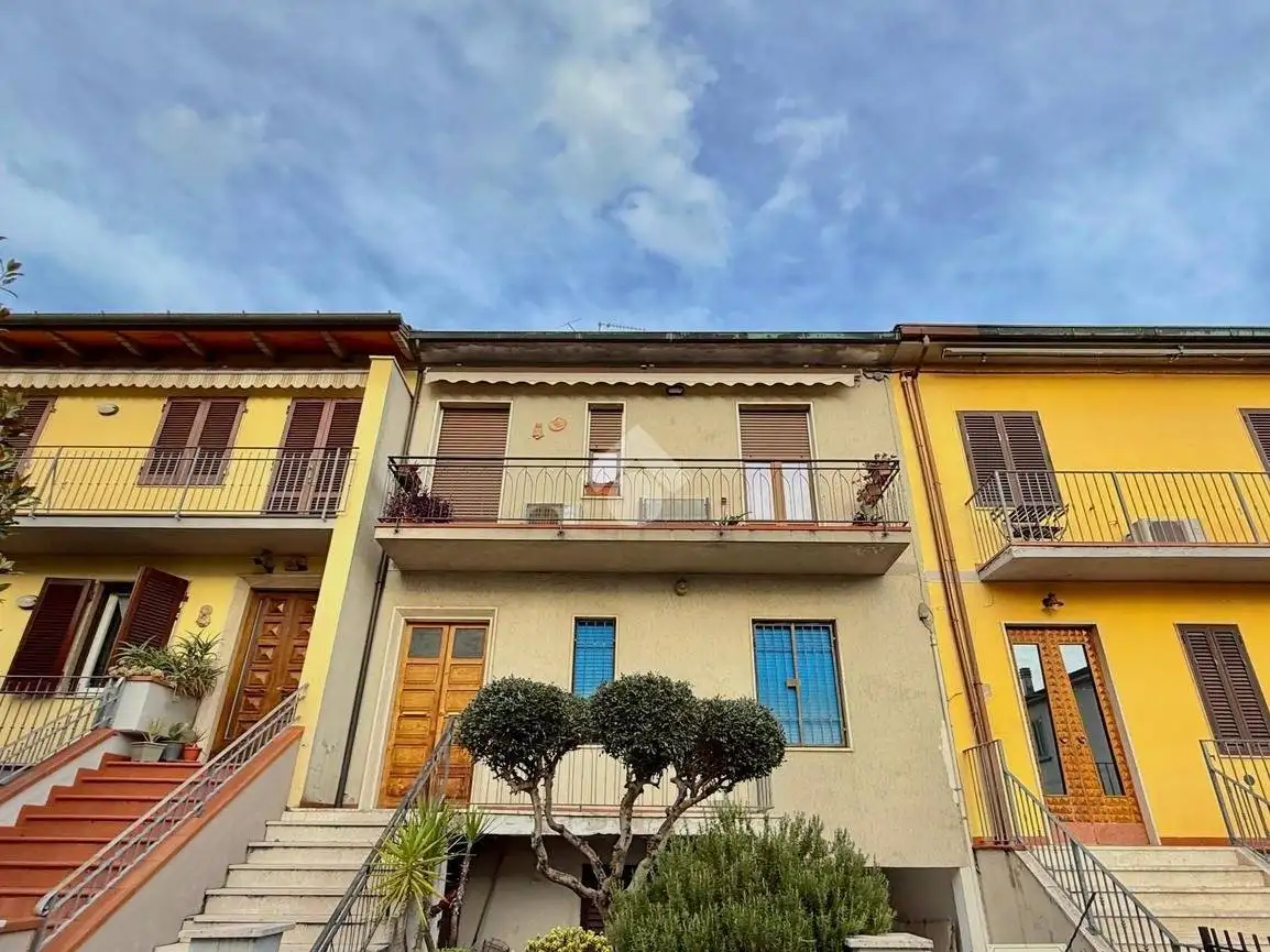 Appartamento in vendita a Prato