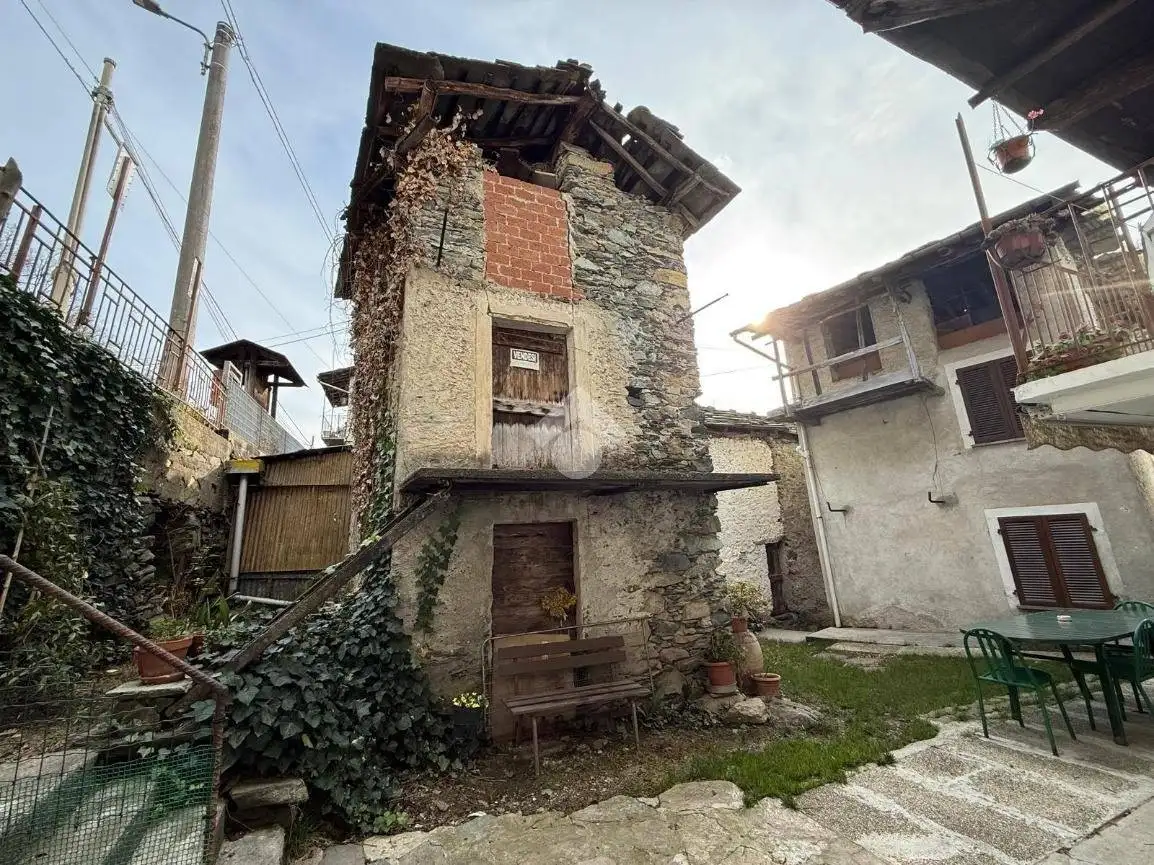 Rustico - Casale in vendita a Traves